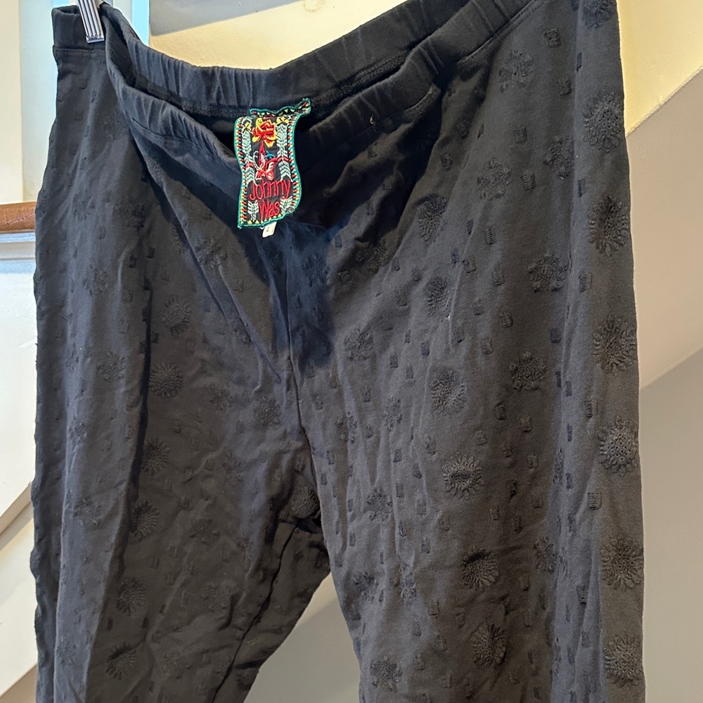 Johnny Was embroidered leggings size L - Picture 4 of 4